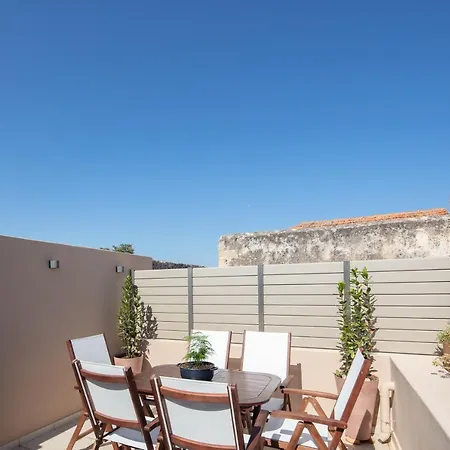 Domus Clodia, Sensing Rethymno's Old Town! Feriehus