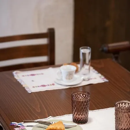 Domus Clodia, Sensing Rethymno's Old Town! Rethymno