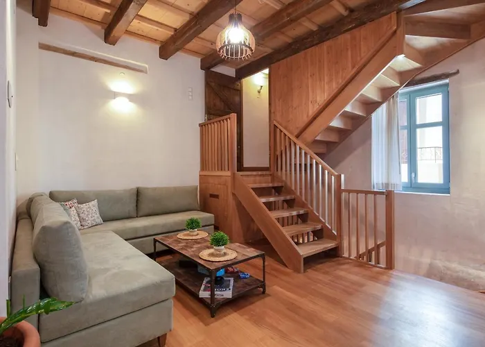 Domus Clodia, Sensing Rethymno's Old Town!