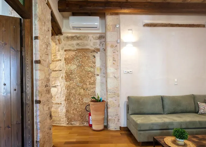 Holiday home Domus Clodia, Sensing Rethymno's Old Town! *