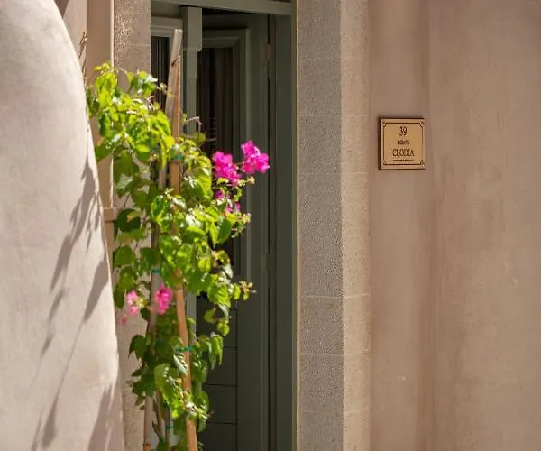 Holiday home Domus Clodia, Sensing Rethymno's Old Town! *