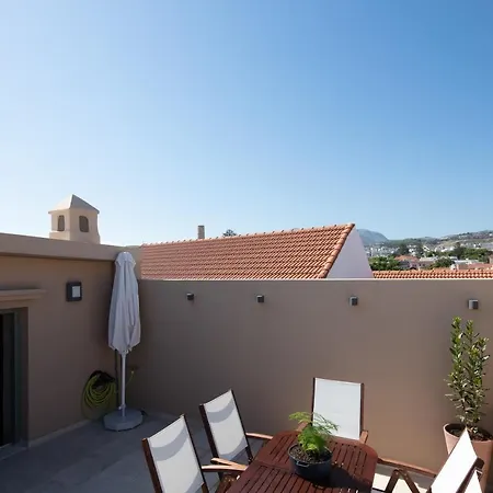 Domus Clodia, Sensing Rethymno's Old Town!