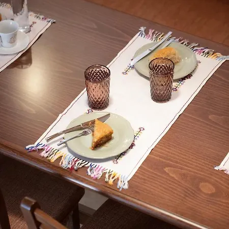 Domus Clodia, Sensing Rethymno's Old Town!