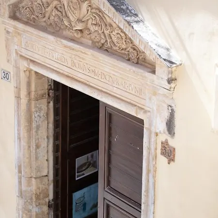 Domus Clodia, Sensing Rethymno's Old Town! Tatil Evi